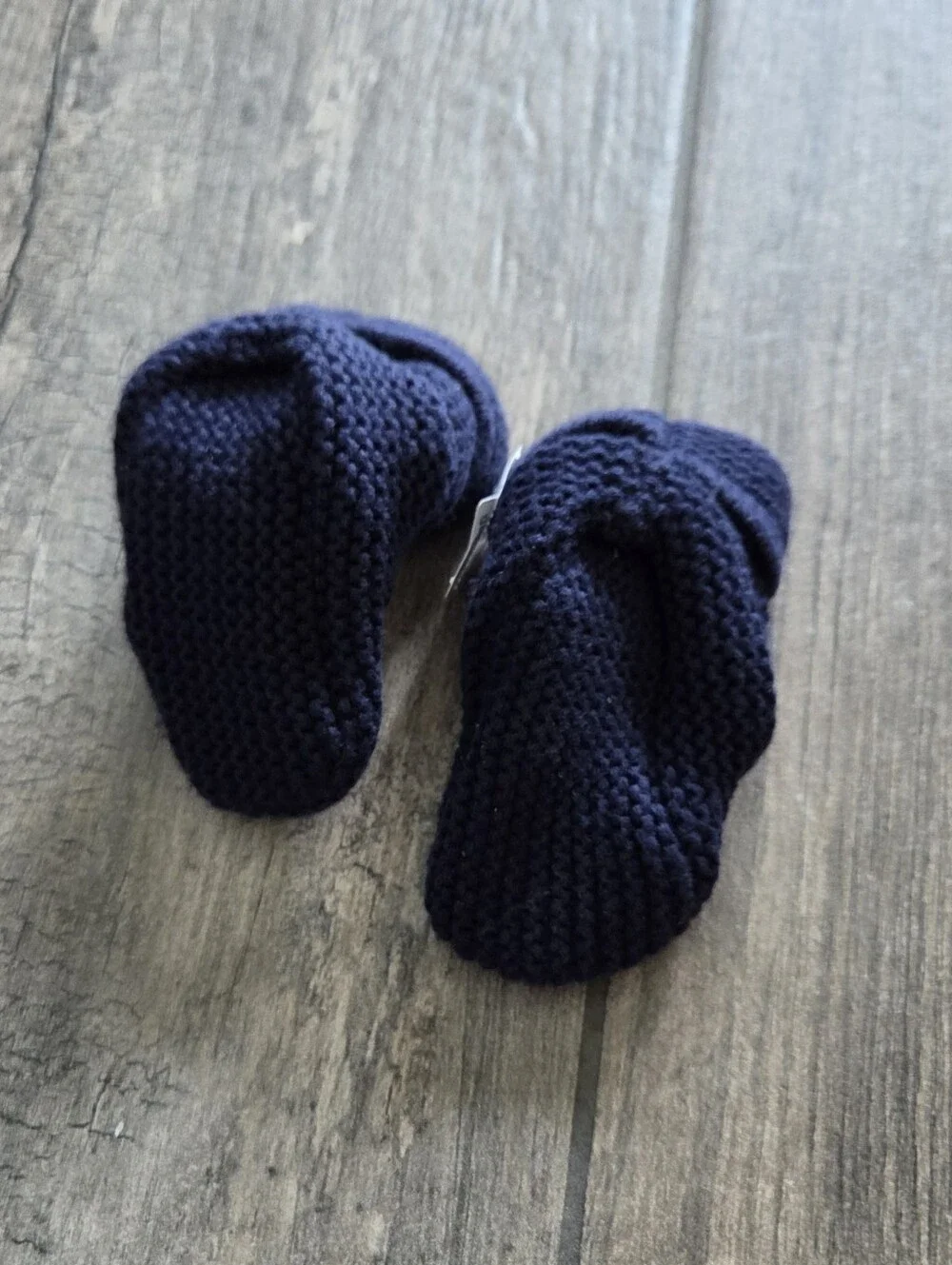 GAP Baby NWT 0-3 Months Striped Blue Knit Baby Hoodie and Booties